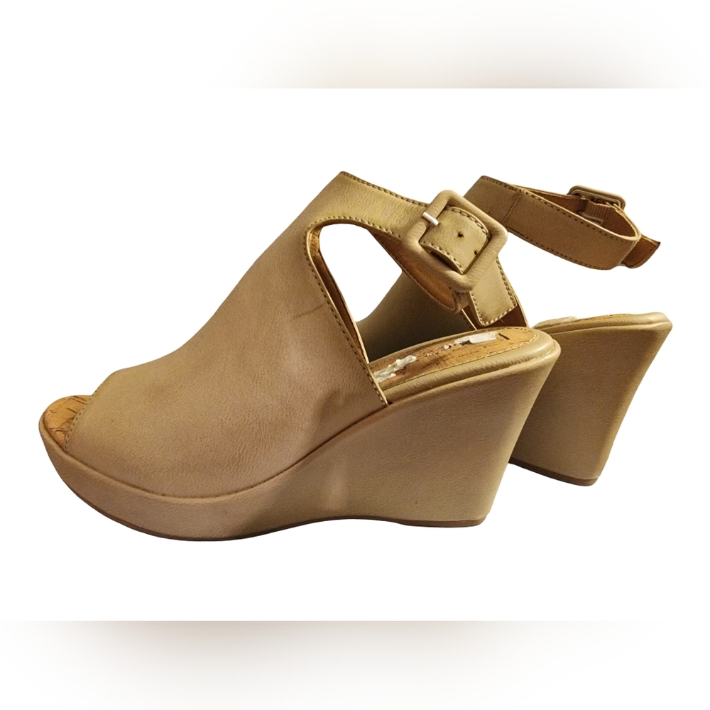 BORN b.o.c. Women's Sophie Wedge Mules